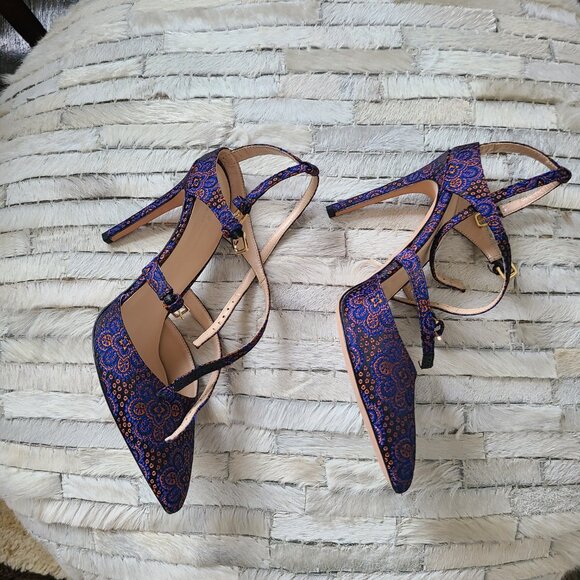 Club Monaco Meradyth Pump - Picture 3 of 8